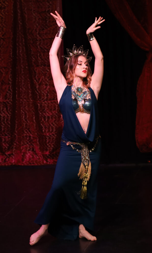 Yasmine - Bauchtänzerin